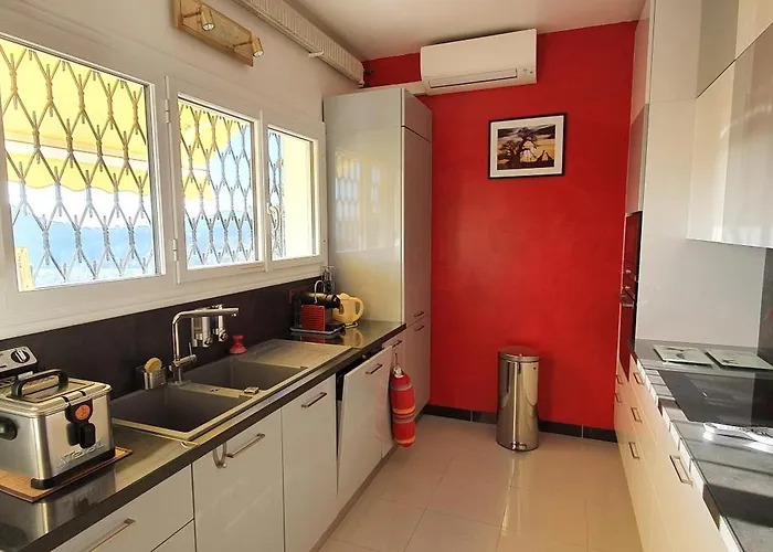 Minoury